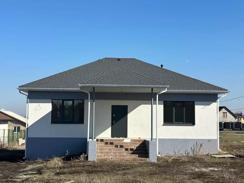 Дом в Белгородская область, Белгородский район, Разумное рп ул. ... - Фото 0