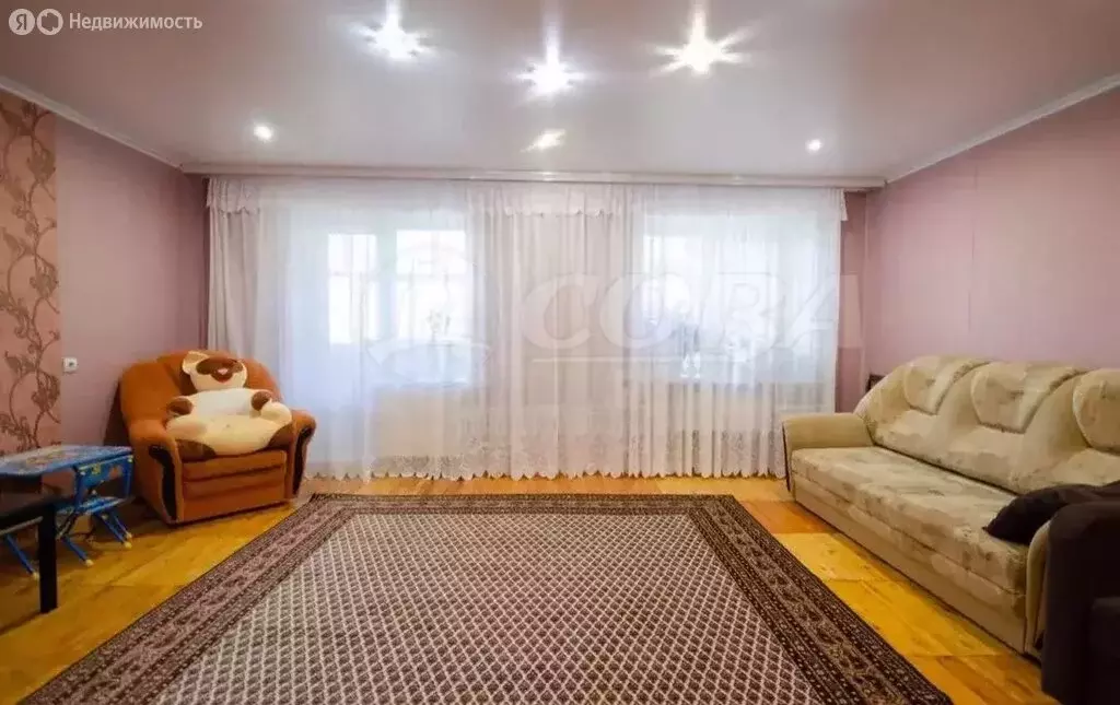 3-комнатная квартира: Богандинский, улица Октября, 16 (72.5 м) - Фото 1