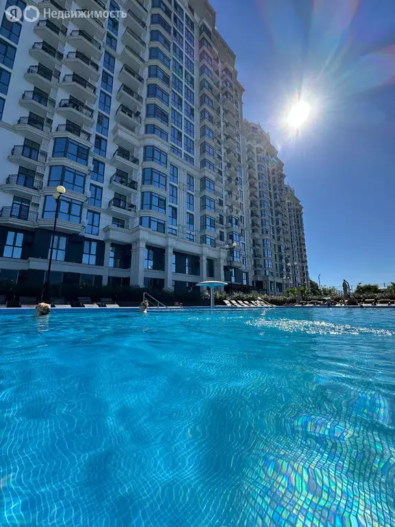 2-комнатная квартира: Сочи, улица Яна Фабрициуса, 2/23М (46 м) - Фото 1