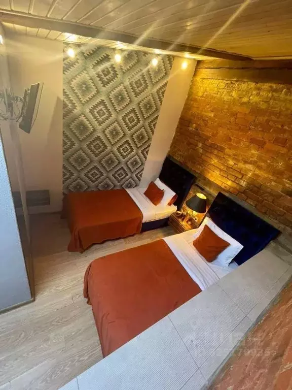 Комната Москва Овчинниковская наб., 6С2 (25.0 м) - Фото 0