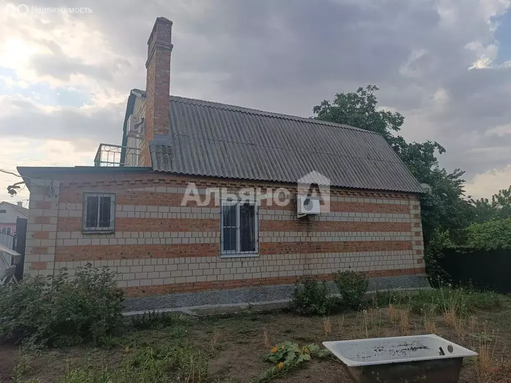 Дом в хутор Старая Станица, улица Шолохова (92 м) - Фото 2