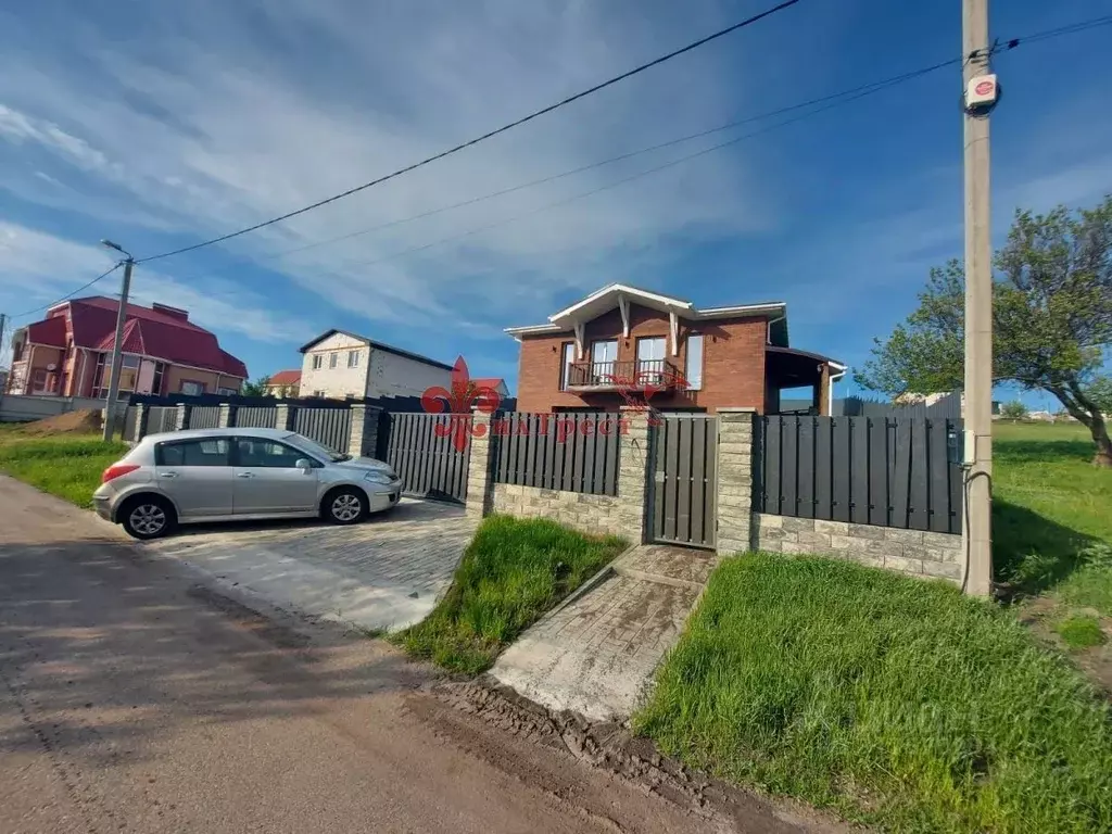 Дом в Белгородская область, Белгородский район, Ериковское с/пос, с. ... - Фото 0