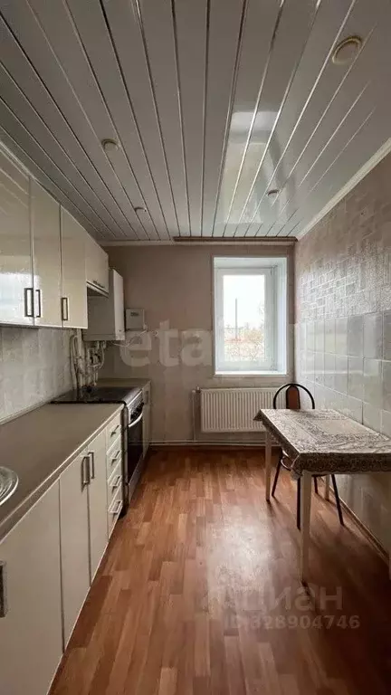 3-к кв. Брянская область, Жуковка Почтовая ул., 10 (58.9 м) - Фото 1