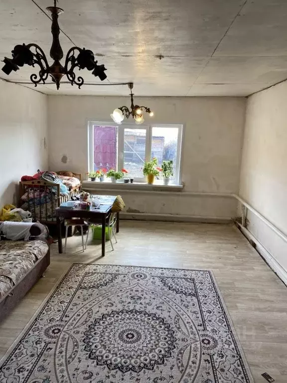 Дом в Омская область, Омск ул. Воровского, 97 (100 м) - Фото 1