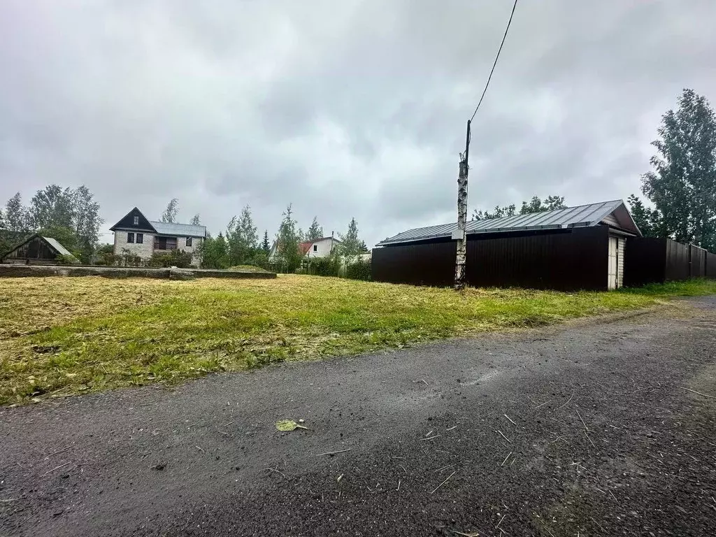 Участок в Ленинградская область, Ломоносовский район, Виллозское ... - Фото 0