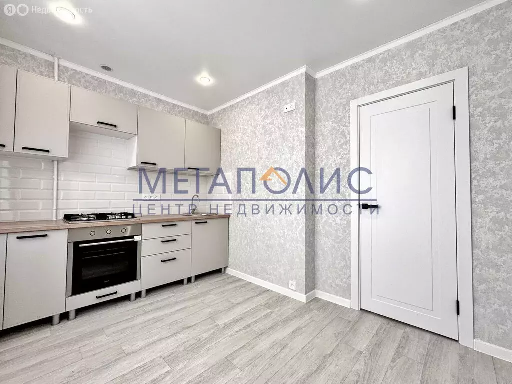 1-комнатная квартира: Балаково, улица 60 лет СССР, 28 (38 м) - Фото 2