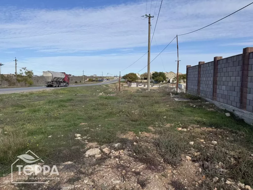 Участок в Крым, Сакский район, с. Суворовское ул. Евпаторийская, 89 ... - Фото 2