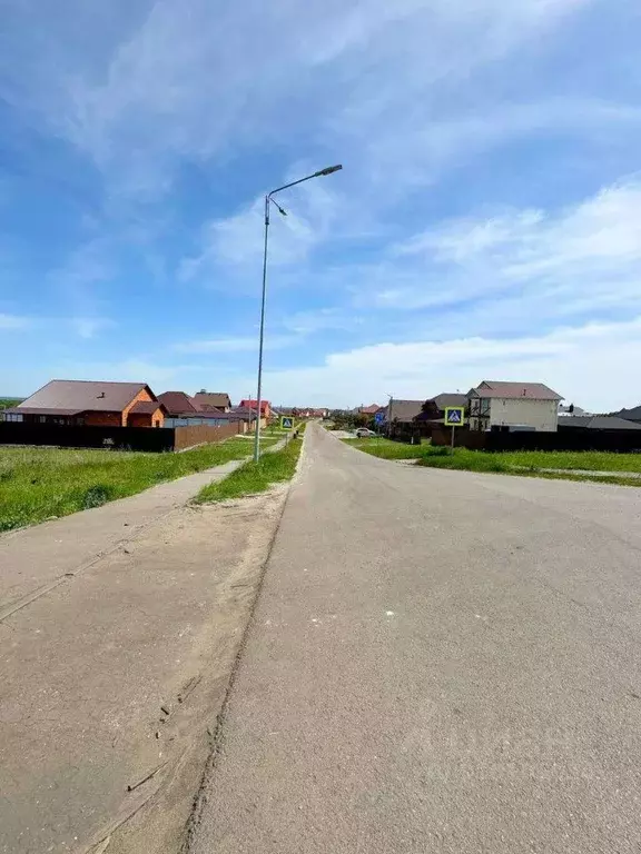 Участок в Белгородская область, Старооскольский городской округ, с. ... - Фото 0