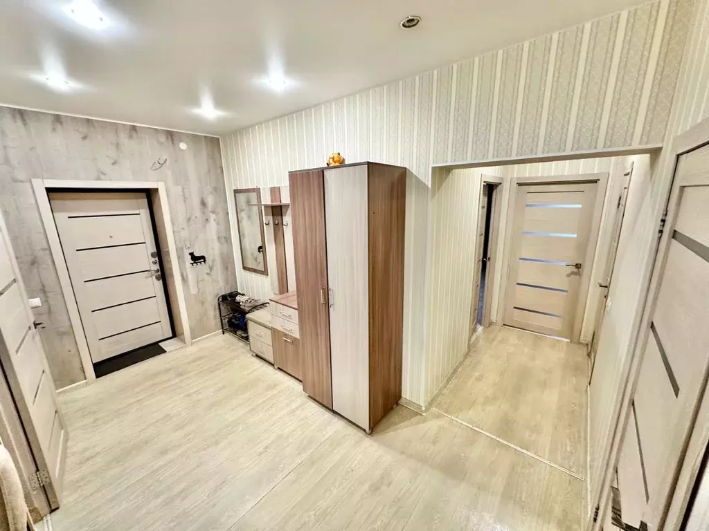 3-к кв. Алтайский край, Бийск ул. Разина, 69 (68.2 м) - Фото 2