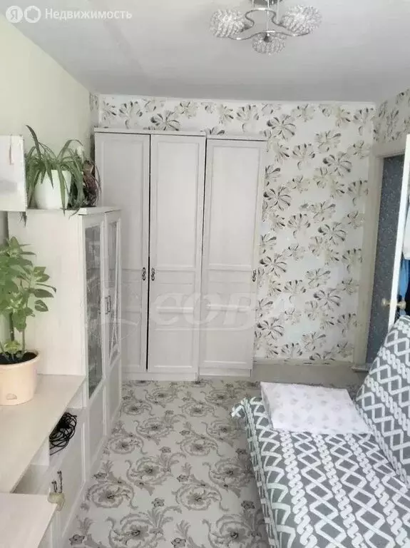 3-комнатная квартира: Тобольск, микрорайон Менделеево, 18 (58.6 м) - Фото 2