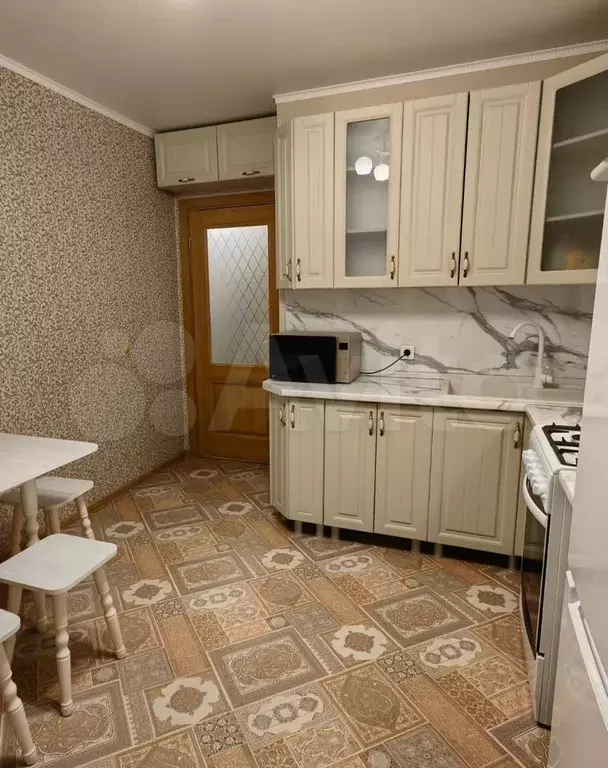 1-к. квартира, 41 м, 9/10 эт. - Фото 0