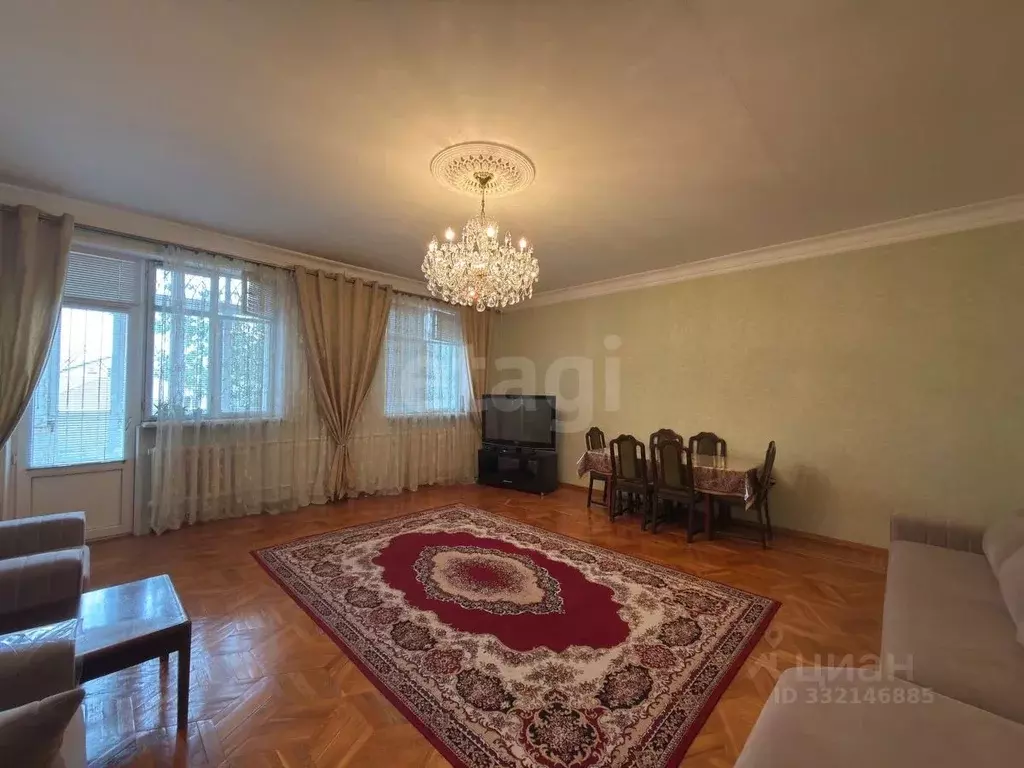3-к кв. Дагестан, Махачкала ул. Гагарина, 118В (103.0 м) - Фото 1