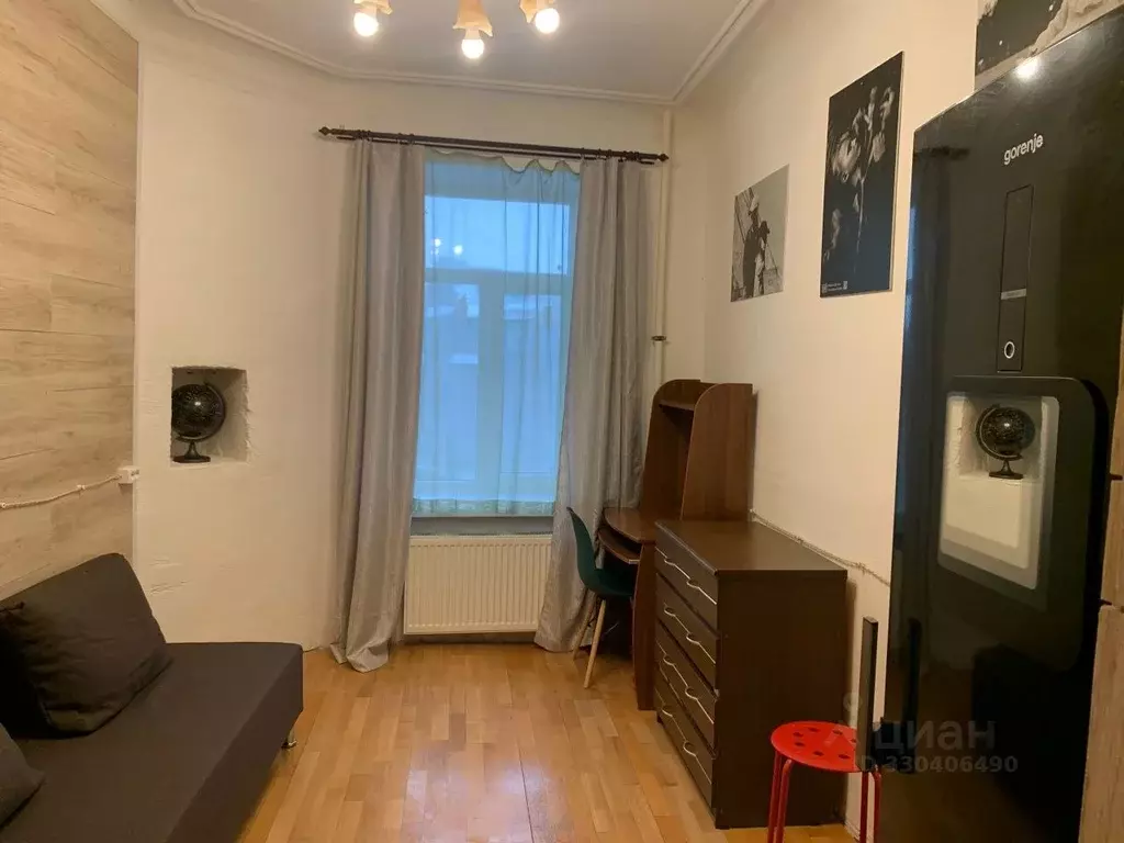 Комната Санкт-Петербург 8-я Советская ул., 57 (14.0 м) - Фото 1