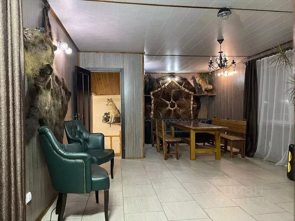 Дом в Ханты-Мансийский АО, Сургут Нагорная ул., 40 (150 м) - Фото 1