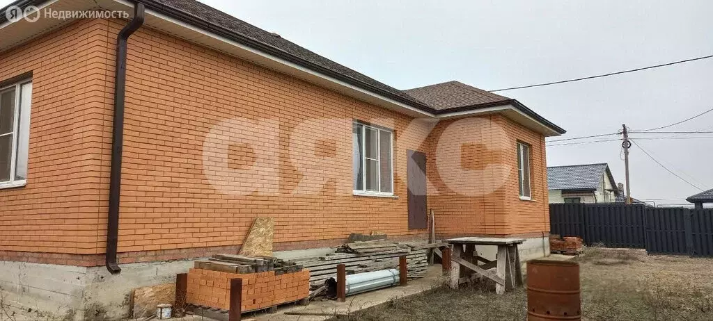 Дом в Российский, Бархатная улица (110 м) - Фото 0