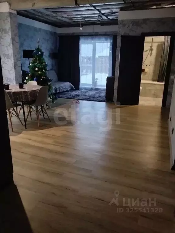 Дом в Свердловская область, Тугулымский муниципальный округ, пос. ... - Фото 2