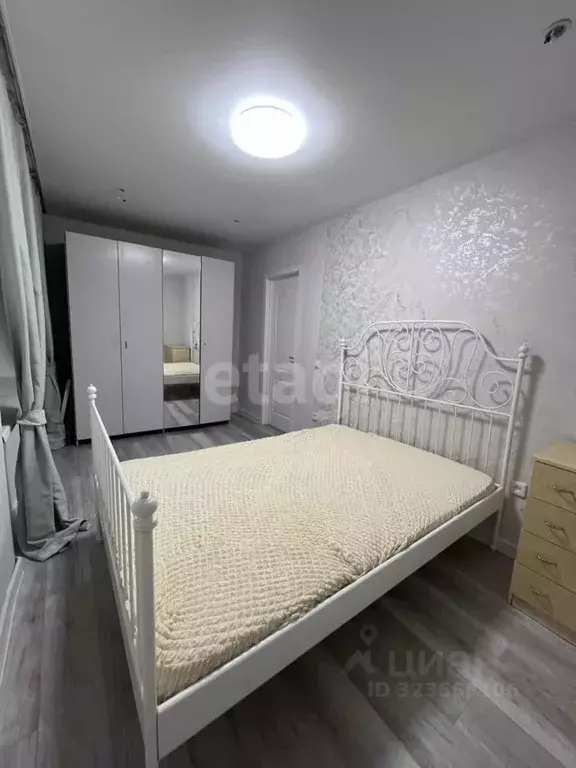 3-к кв. Саха (Якутия), Якутск ул. Дзержинского, 19 (51.9 м) - Фото 1