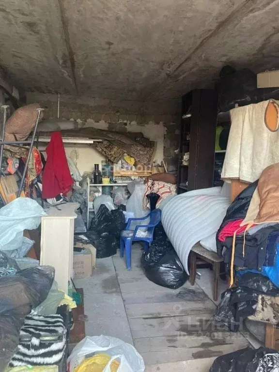 Гараж в Крым, Феодосия ул. Анюнаса (50 м) - Фото 2