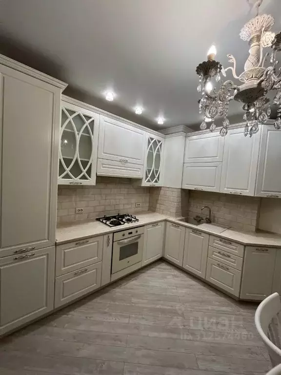 3-к кв. Астраханская область, Астрахань Бакинская ул., 92 (75.0 м) - Фото 2