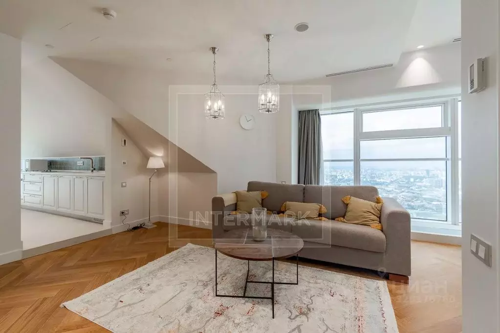 1-к кв. Москва 1-й Красногвардейский проезд, 15 (64.0 м) - Фото 2