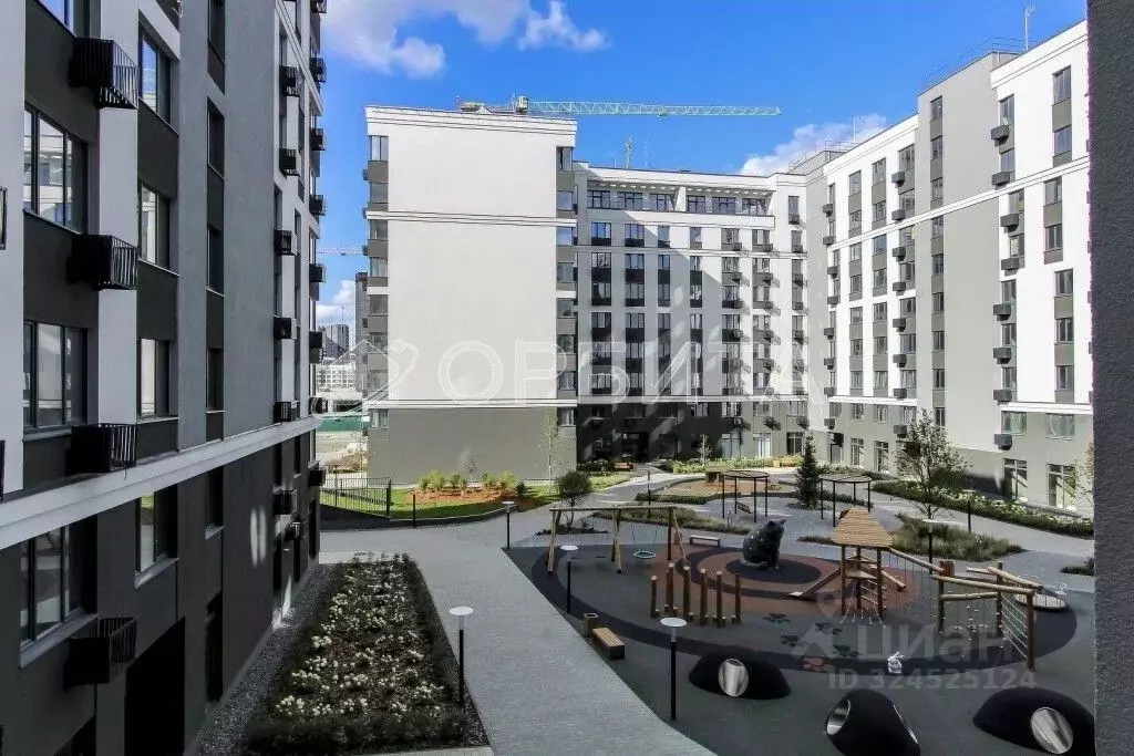 3-к кв. Тюменская область, Тюмень ул. Тимофея Кармацкого, 3 (132.9 м) - Фото 1