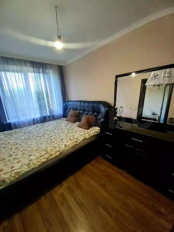 Комната 38 м в 2-к., 5/5 эт. - Фото 1