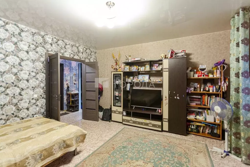 2-к кв. Кемеровская область, Новокузнецк ул. Бугарева, 10 (56.7 м) - Фото 1