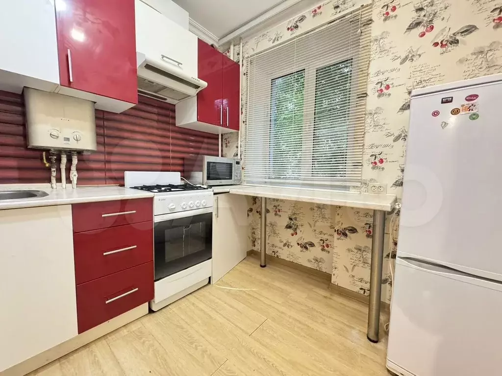 2-к. квартира, 43 м, 1/1 эт. - Фото 1