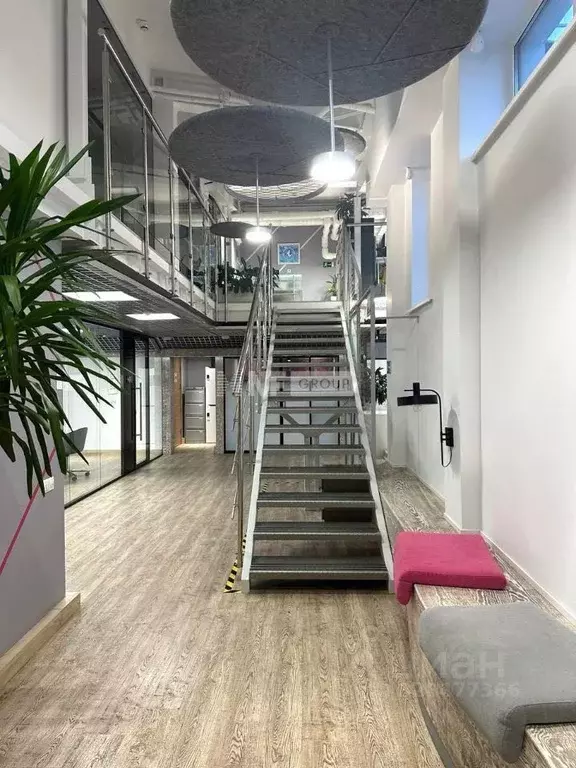 Офис в Санкт-Петербург Малая Морская ул., 18 (512 м) - Фото 1