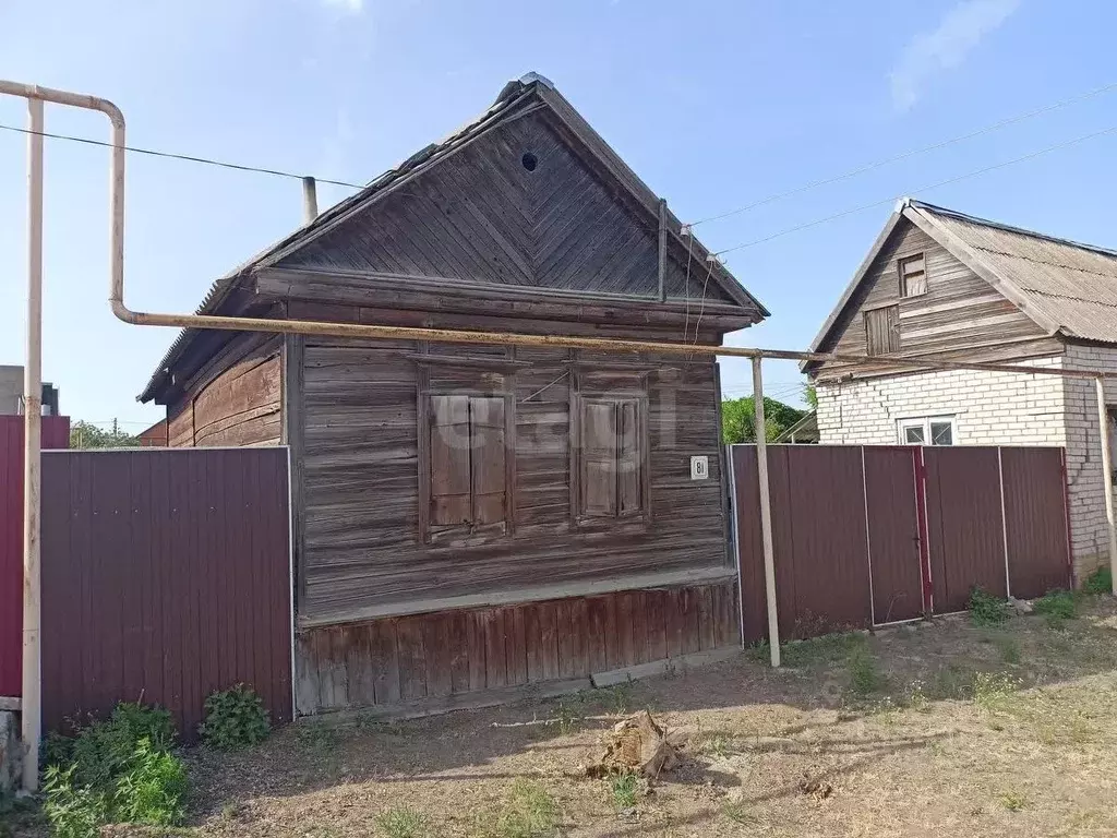 Дом в Волгоградская область, Дубовка ул. Имени Минина, 81 (25 м) - Фото 1
