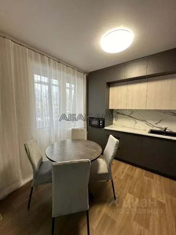 3-к кв. Красноярский край, Красноярск ул. Елены Стасовой, 48А (78.0 м) - Фото 0