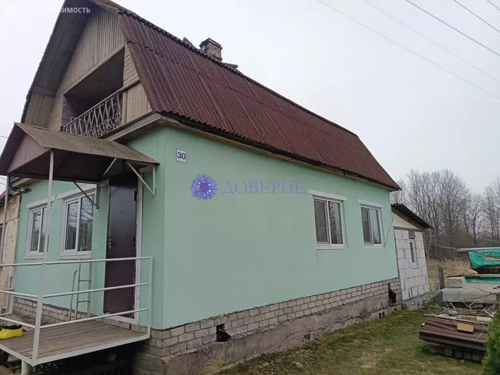 Дом в Большелуцкое сельское поселение, деревня Первое Мая, Придорожный ... - Фото 1