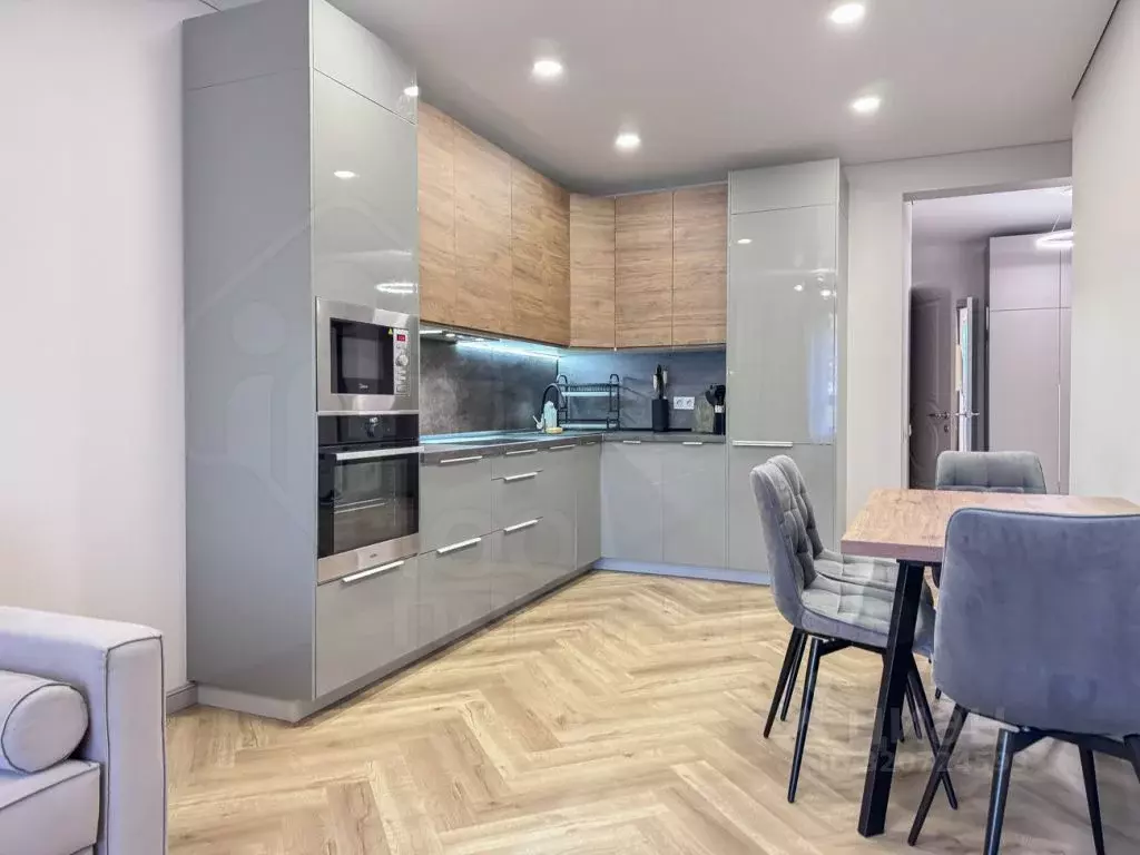 3-к кв. Иркутская область, Иркутск ул. Пискунова, 136 (75.0 м) - Фото 1