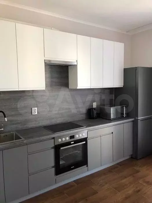1-к. квартира, 39 м, 6/9 эт. - Фото 0