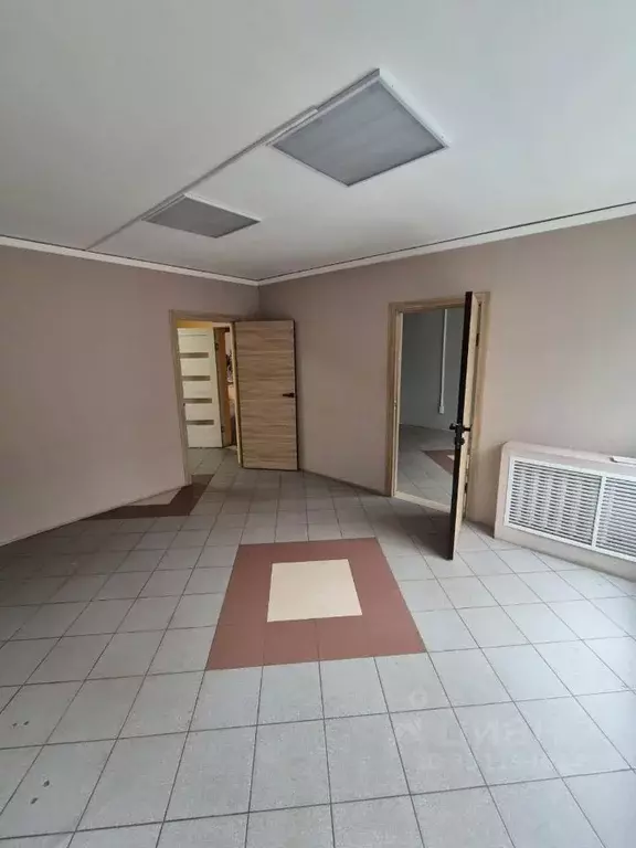 Помещение свободного назначения в Московская область, Реутов ул. ... - Фото 1