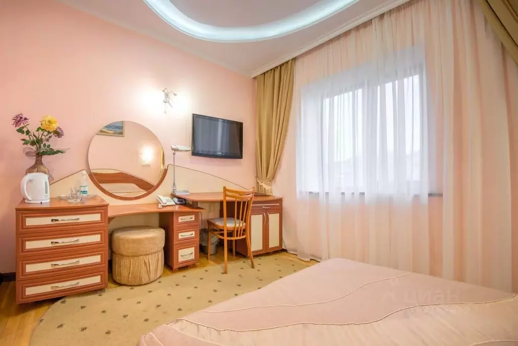 комната крым, симферополь ул. декабристов, 17а (25.0 м) - Фото 1