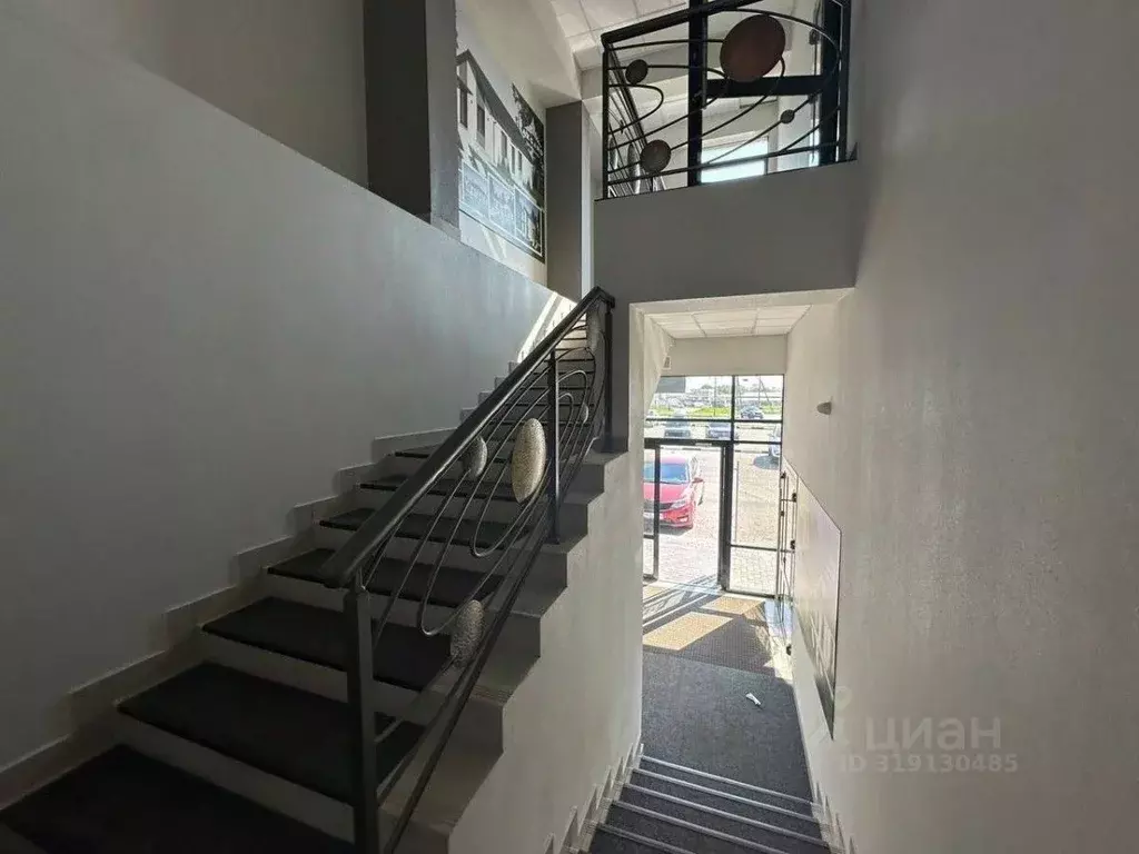 Офис в Татарстан, Набережные Челны ул. Академика Королева, 2/1 (186 м) - Фото 2