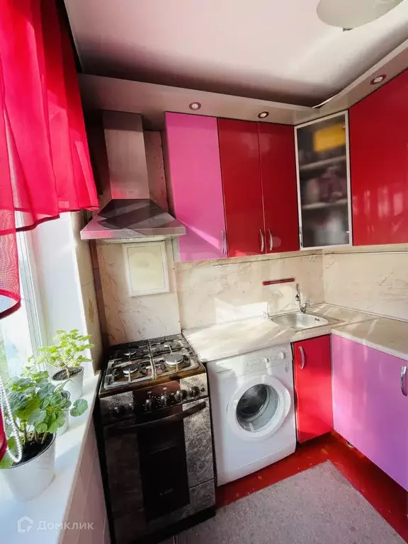 Продаётся 4-к квартира, 59.1 м - Фото 0