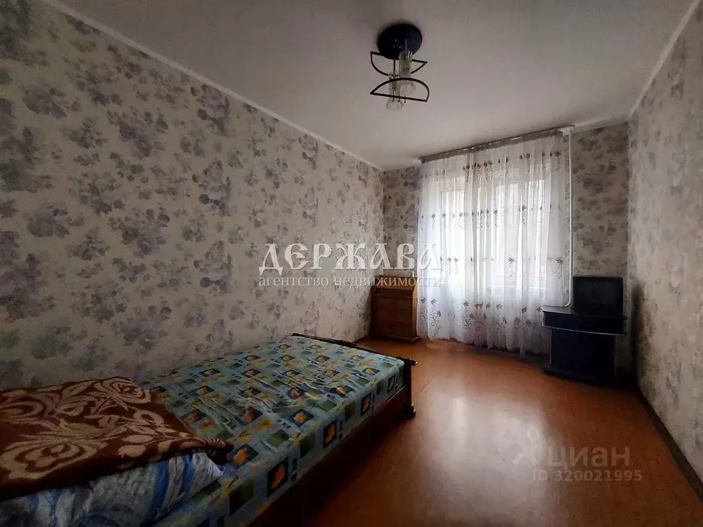 1-к кв. Белгородская область, Старый Оскол Юбилейный мкр, 6 (35.0 м) - Фото 1