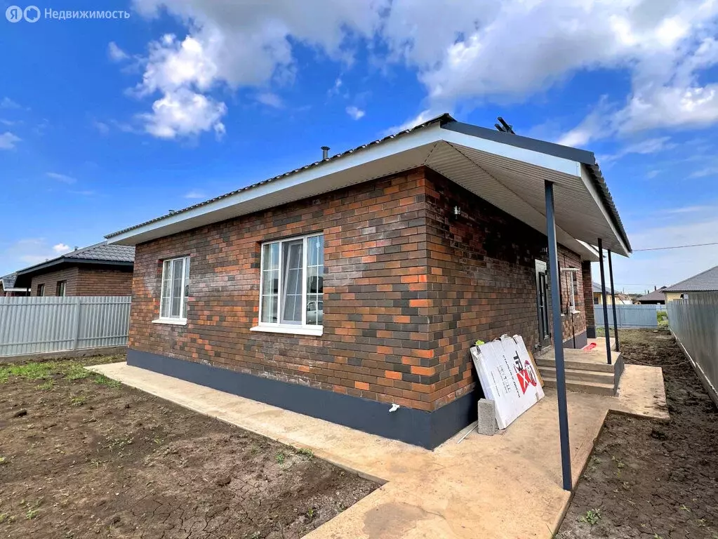 Дом в Подгородняя Покровка, Самарская улица (120 м) - Фото 1