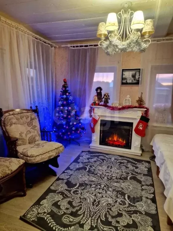 Дом в Свердловская область, Горноуральский муниципальный округ, с. ... - Фото 1