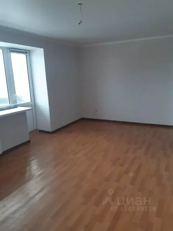 1-к кв. Оренбургская область, Орск Новый город мкр, ул. Короленко, 27 ... - Фото 0