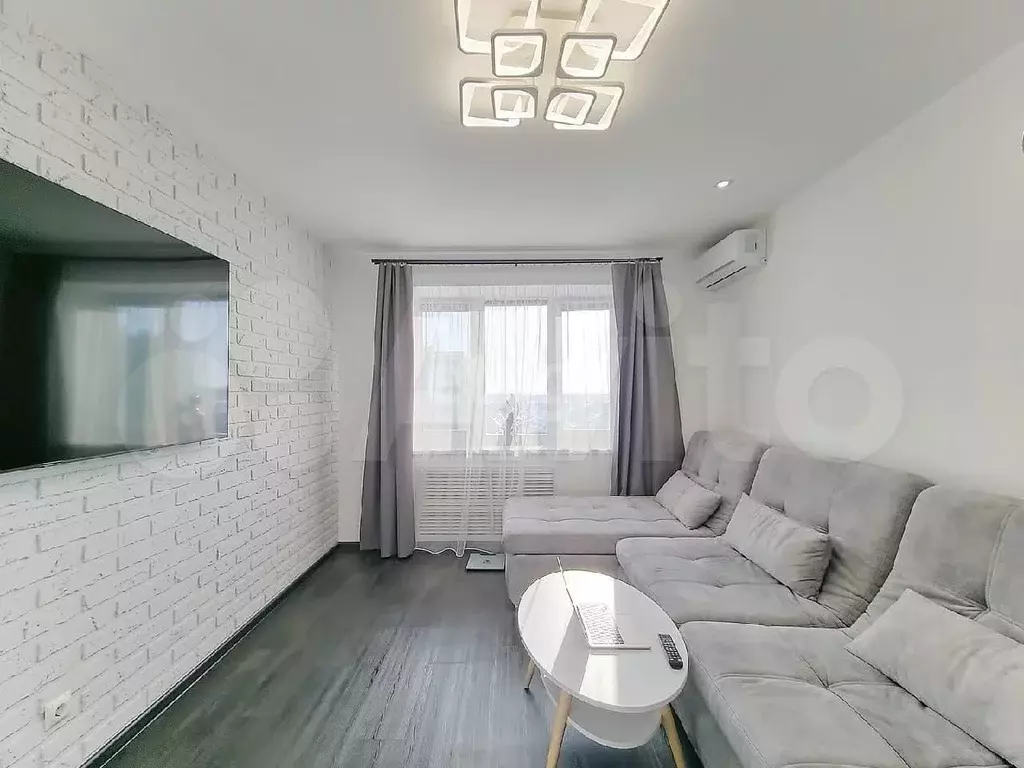 2-к. квартира, 50,4 м, 8/9 эт. - Фото 0