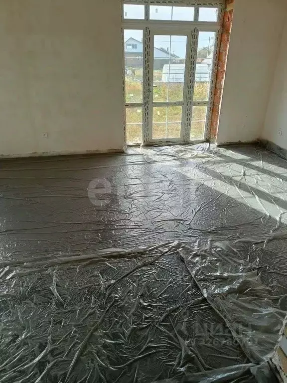 Дом в Марий Эл, Медведевский район, Знаменское с/пос, пос. Знаменский ... - Фото 1