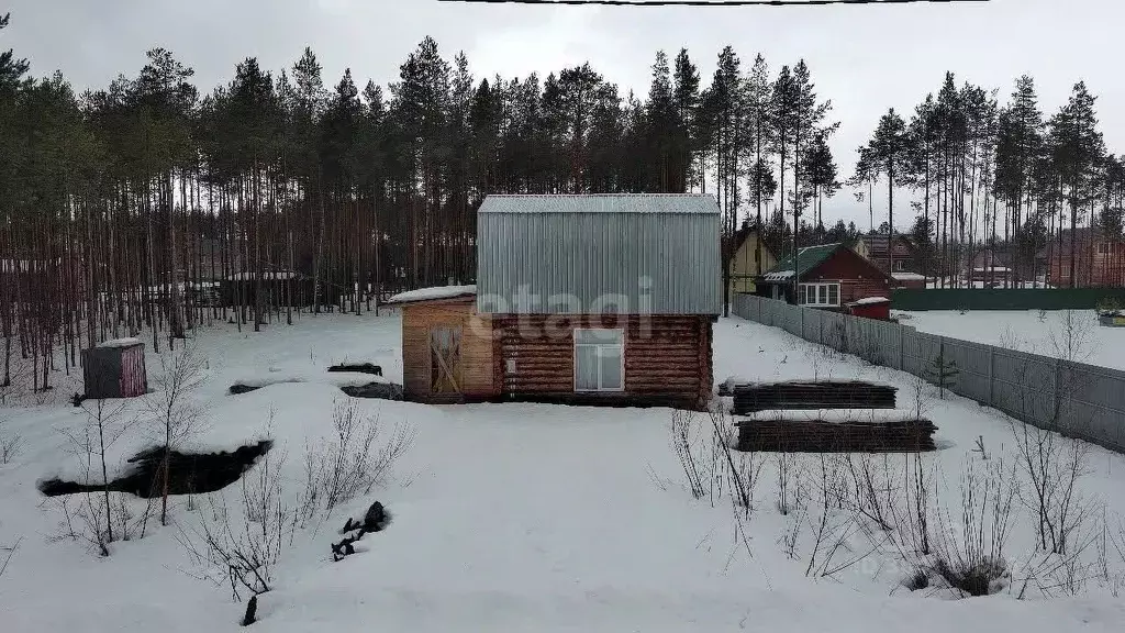 дом в коми, сыктывкар городской округ, верхняя максаковка пгт 7-я . - Фото 1