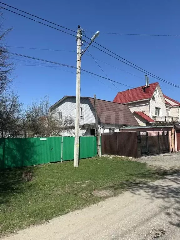 Дом в Калужская область, Калуга д. Железняки, ул. Правды, 17 (125 м) - Фото 0
