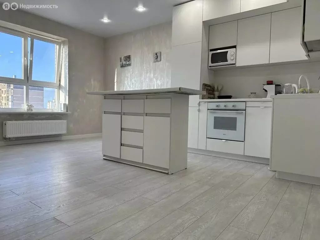 3-комнатная квартира: Одинцово, улица Маковского, 28 (81.4 м) - Фото 1