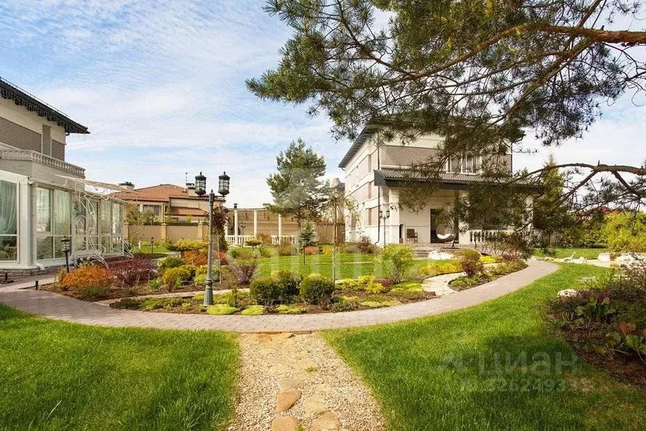 Дом в Московская область, Истра муниципальный округ, д. Чесноково ул. ... - Фото 1