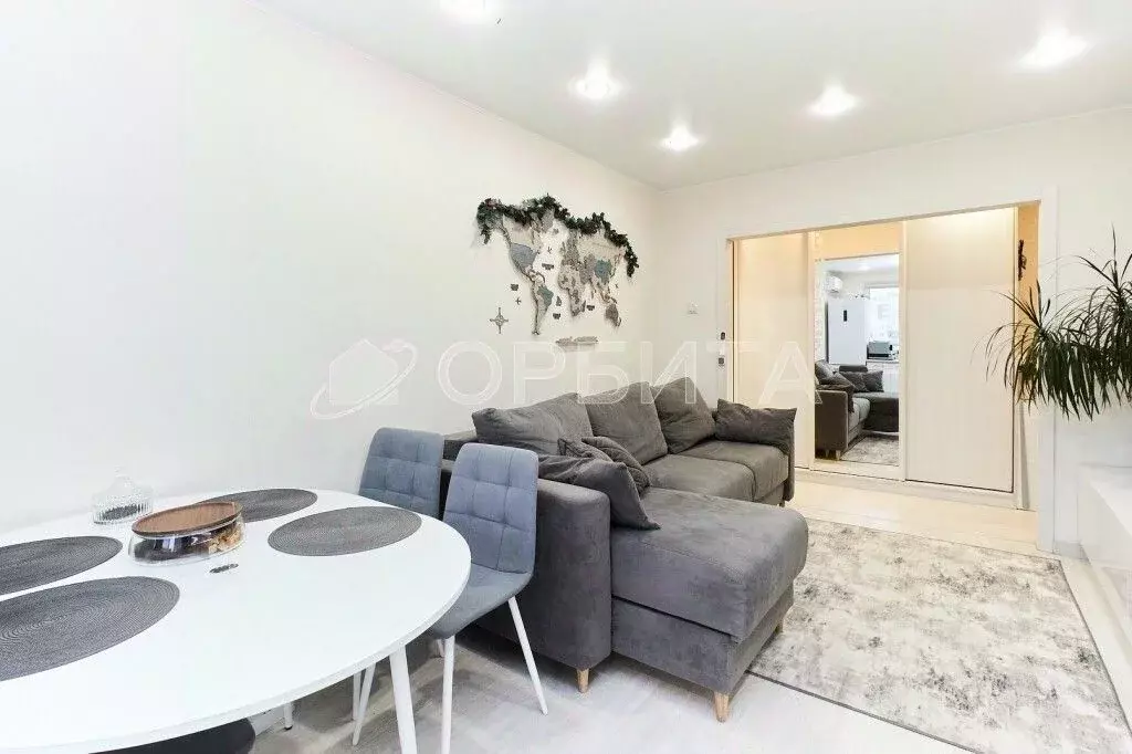 3-к кв. Тюменская область, Тюмень Холодильная ул., 54 (69.7 м) - Фото 1