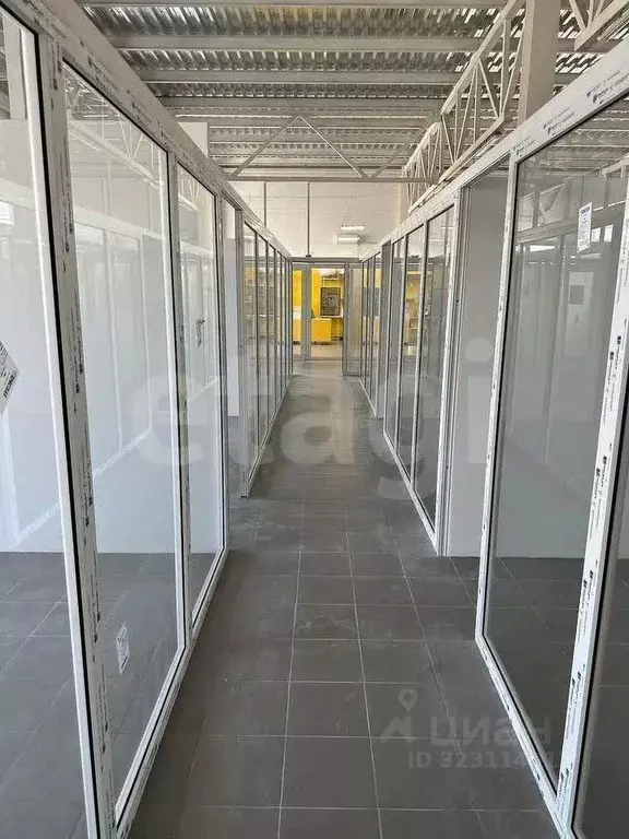 Помещение свободного назначения в Ростовская область, Батайск ул. ... - Фото 1